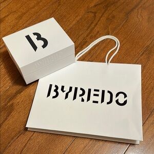 Byredo White shopping bag and perfume box—empty